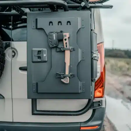 Cargo Box 700