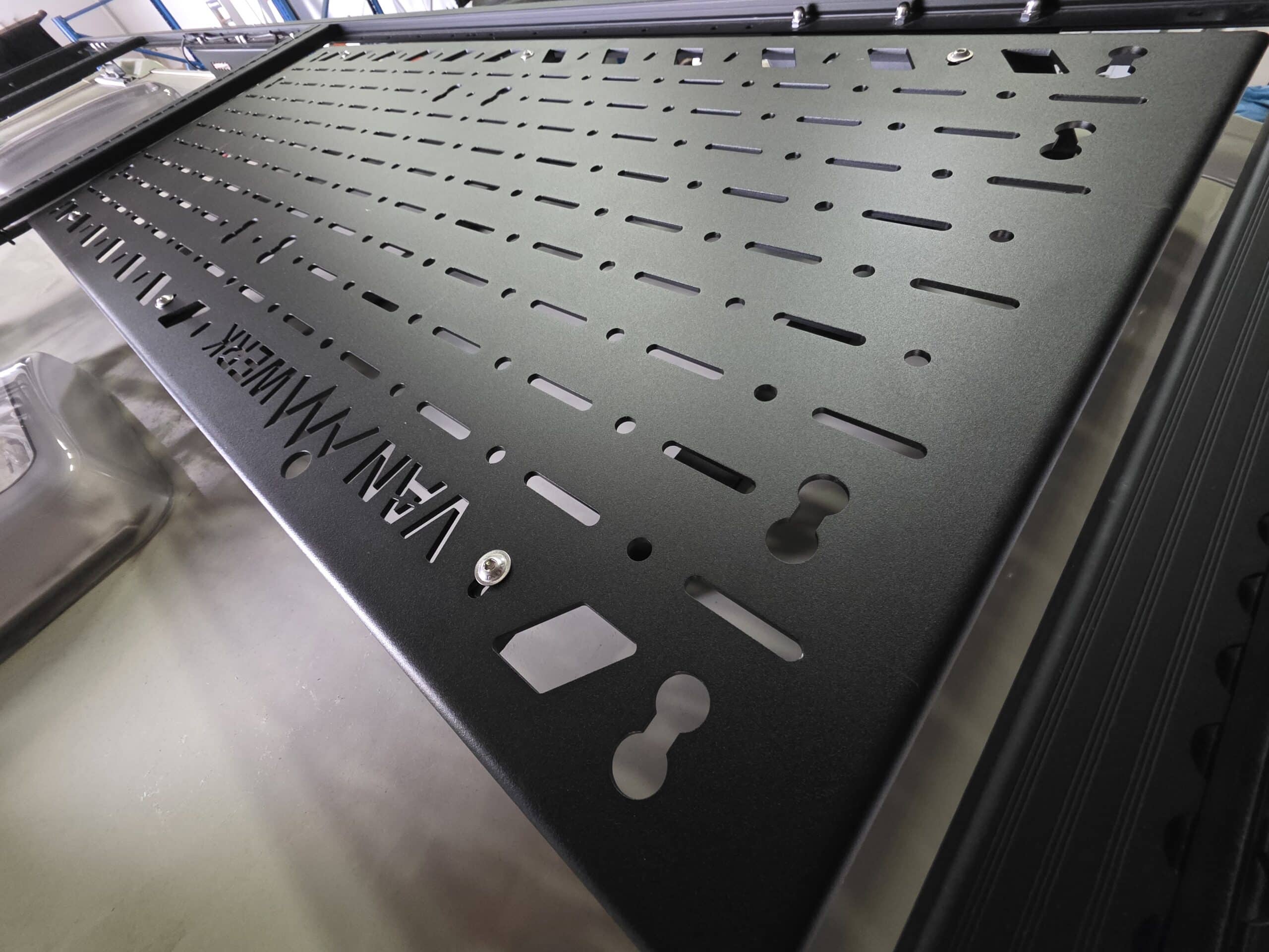 Dachlastenträger für Eura Mobil Xtura – Aluminium-Dachträger mit universeller Montageplatte | Made in Germany | Schwarz pulverbeschichtet – Bild 2
